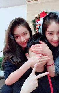 娱乐圈吃瓜闺蜜,揭秘明星间的“吃瓜”友谊